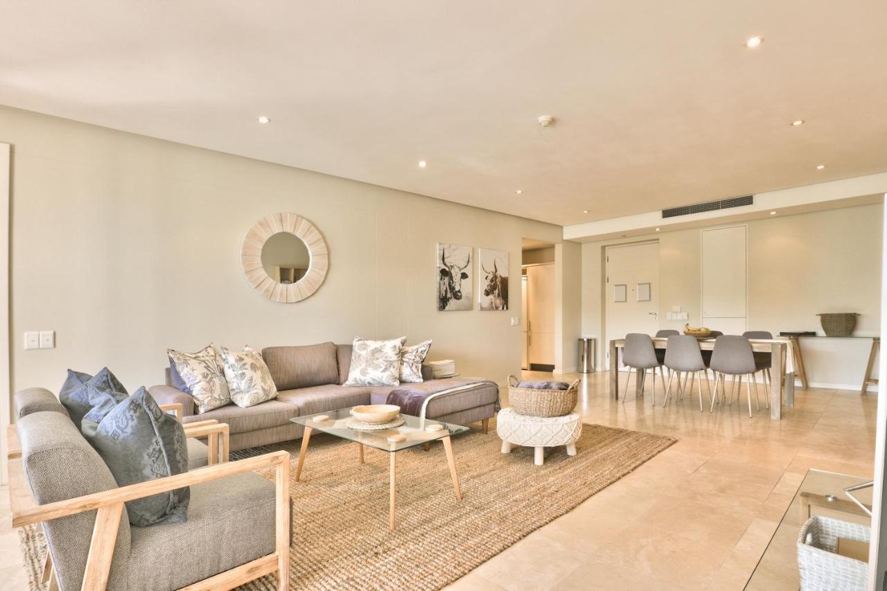 Elegant V&A Waterfront Canal Apartment Kaapstad Buitenkant foto